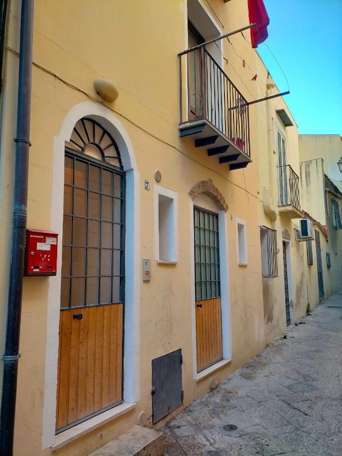 דירות פלרמו A Casa Scalilla מראה חיצוני תמונה